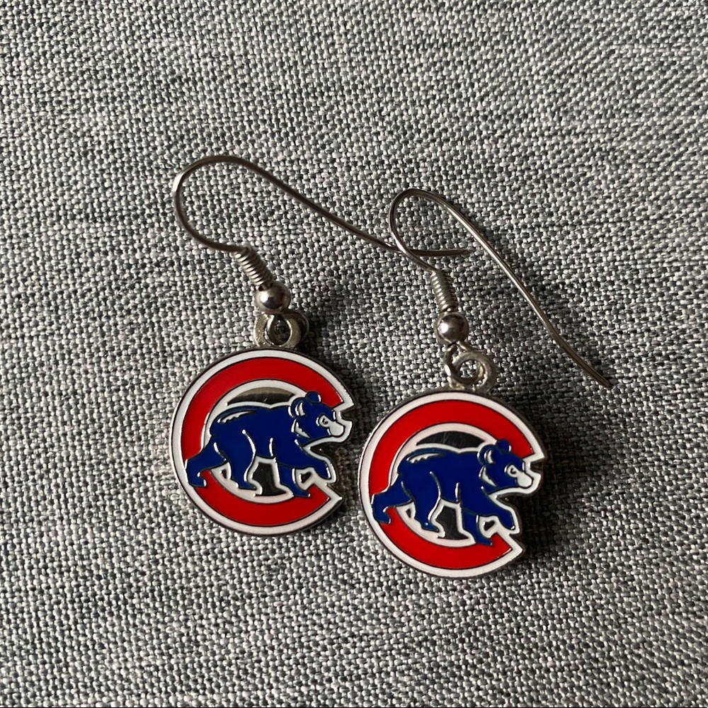 MLB Cubs fan earrings!